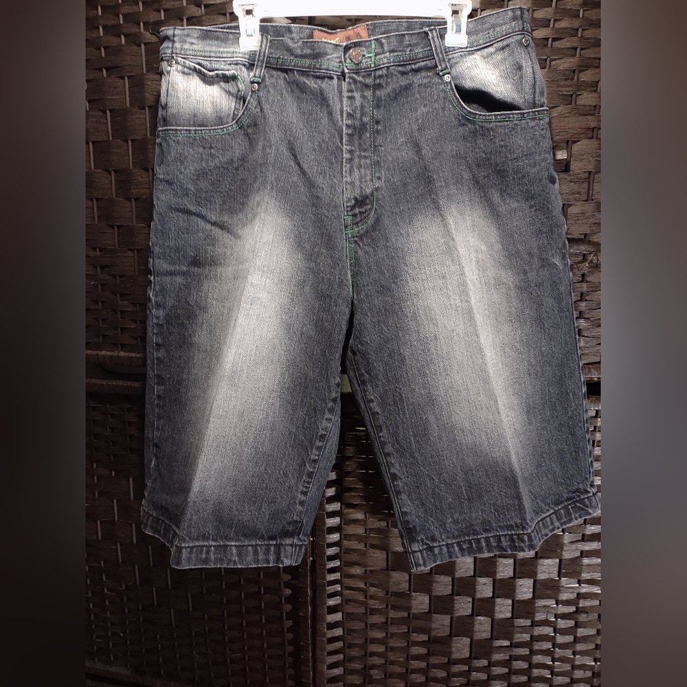 Vintage Y2K 212 NYC Baggy  Denim Shorts Mens Size 40 Faded Distress Black